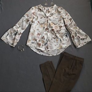 Bell Sleeve Floral Top